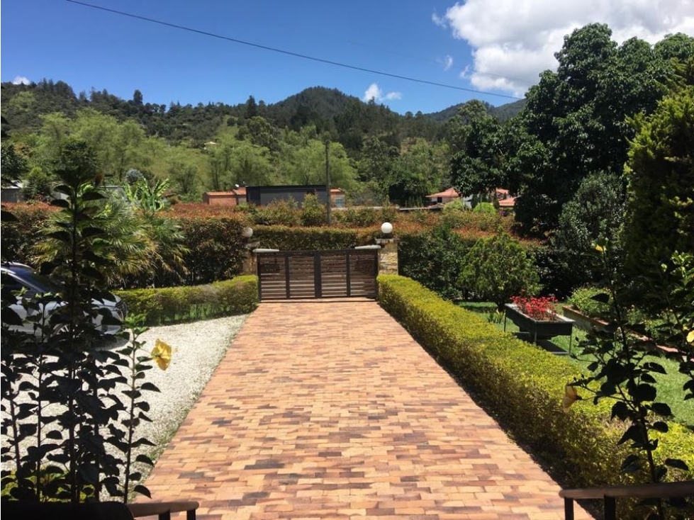 Casa en venta y arriendo en el Retiro en unidad cerrada campestre — foto 3