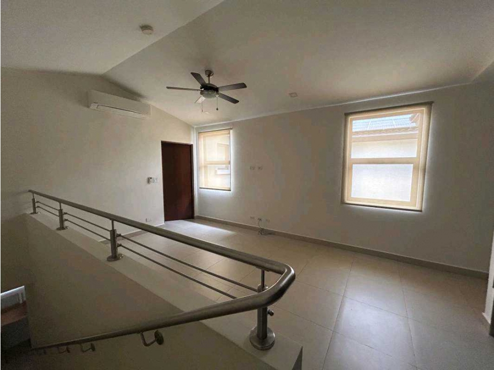 VENTA O ALQUILER CASA PANAMÁ PACIFICO VV