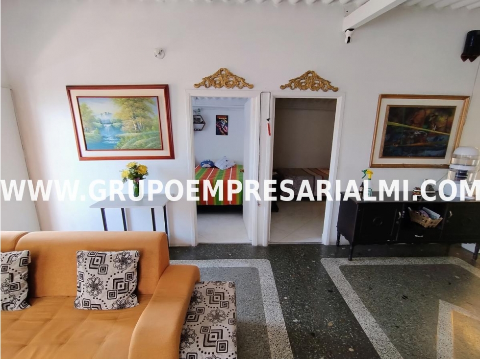 HERMOSA CASA EN VENTA - SECTOR PARIS PARTE BAJA, BELLO COD: 29417 - 2