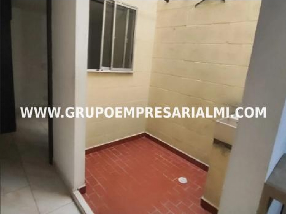 HERMOSA CASA EN VENTA - SECTOR LA POLA COD: 29998 — foto 6