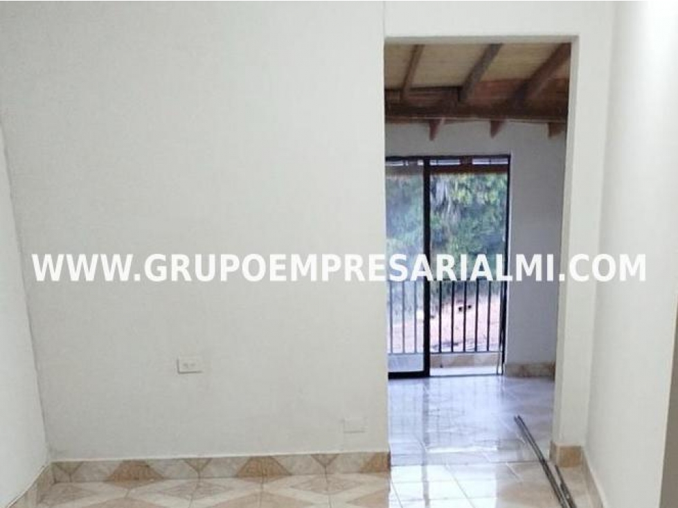 HERMOSA CASA EN VENTA - SECTOR BUENOS AIRES COD: 33146