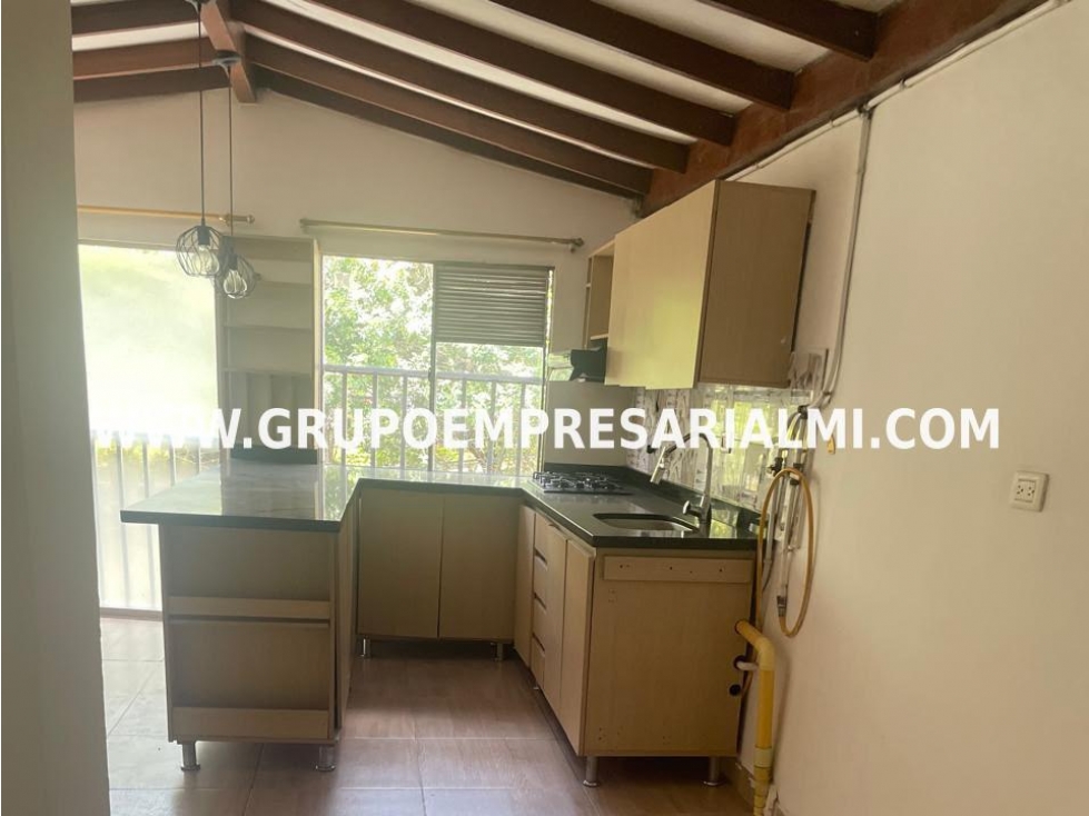 HERMOSA CASA EN VENTA - SECTOR BUENOS AIRES COD: 34029