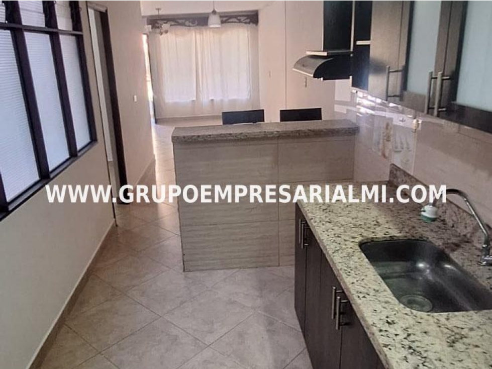HERMOSA CASA EN VENTA - SECTOR MANRRIQUE ORIENTAL COD: 34076 — foto 3