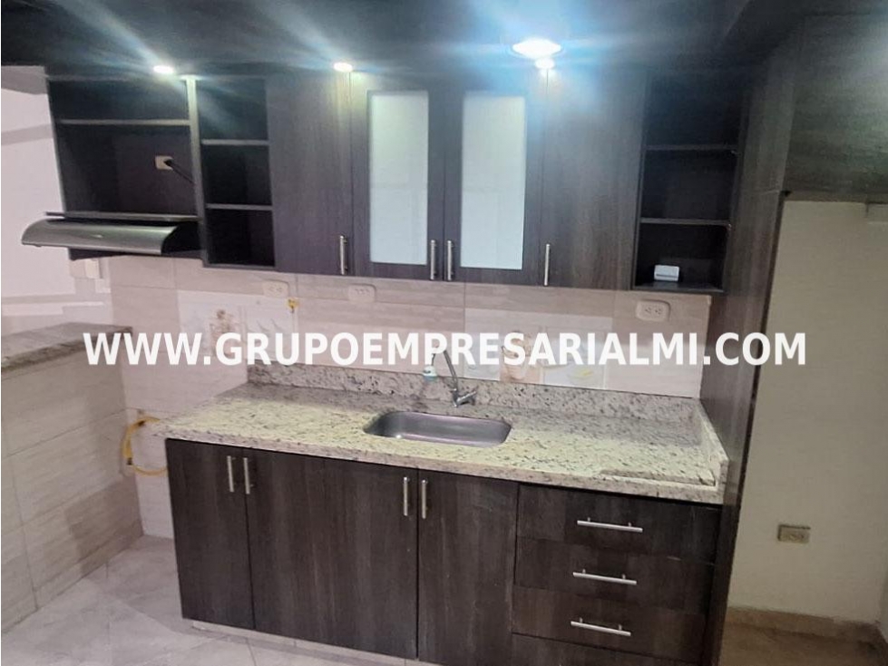 HERMOSA CASA EN VENTA - SECTOR MANRRIQUE ORIENTAL COD: 34076