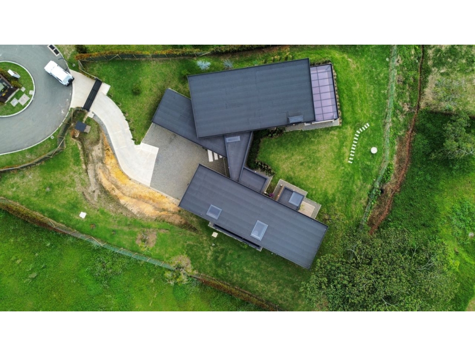 Hermosa casa en venta vía La Ceja/ Rionegro. Unidad cerrada — foto 5