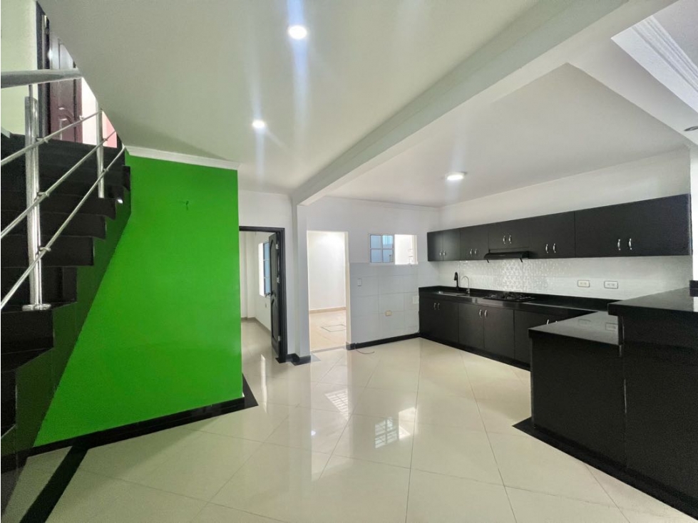 Hermosa casa en venta/arriendo sector Santa Cruz Santa Marta — foto 2
