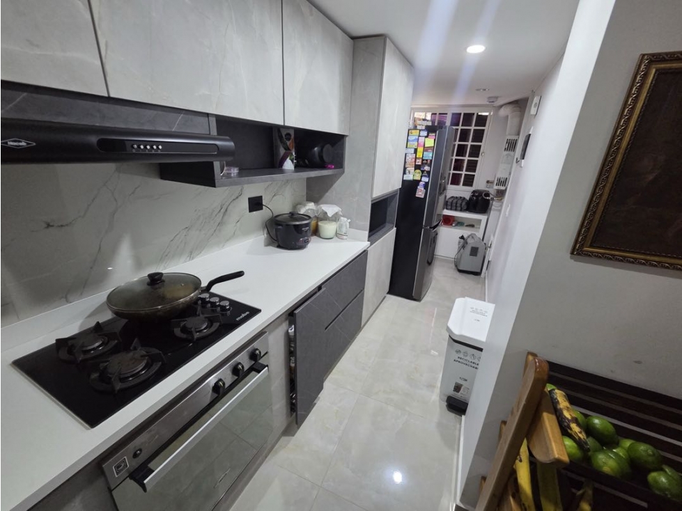 HERMOSA CASA ENVIGADO SECTOR LA INTERMEDIA CERCA MALL SEBASTIANA — foto 4