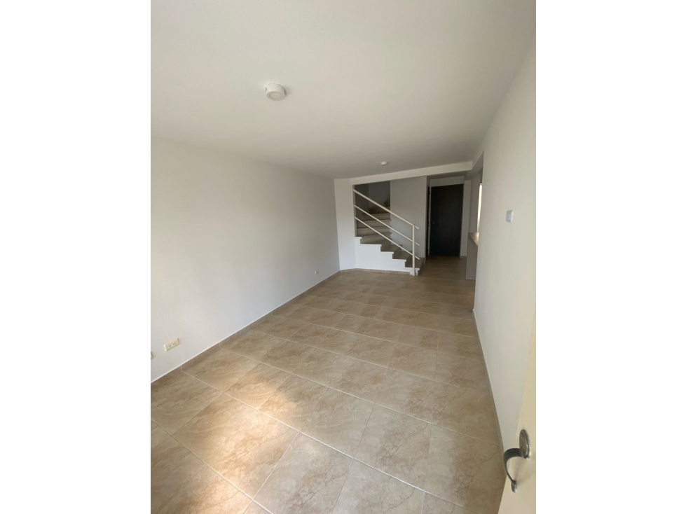 Hermosa casa familiar en cerritos campestre — foto 3