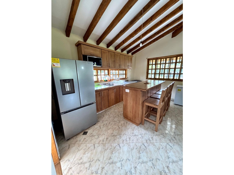 HERMOSA CASA FINCA DE OPORTUNIDAD EN VENTA ~ VDA. CAMPO ALEGRE ~CARMEN — foto 4