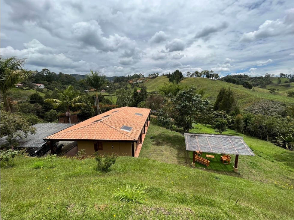Hermosa casa finca en conjunto cerrado vereda La Mosquita