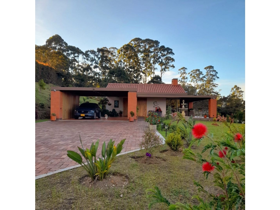 Hermosa casa finca en la via San Antonio La Ceja en unidad cerrada — foto 3