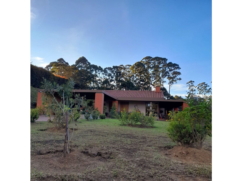 Hermosa casa finca en la via San Antonio La Ceja en unidad cerrada — foto 4