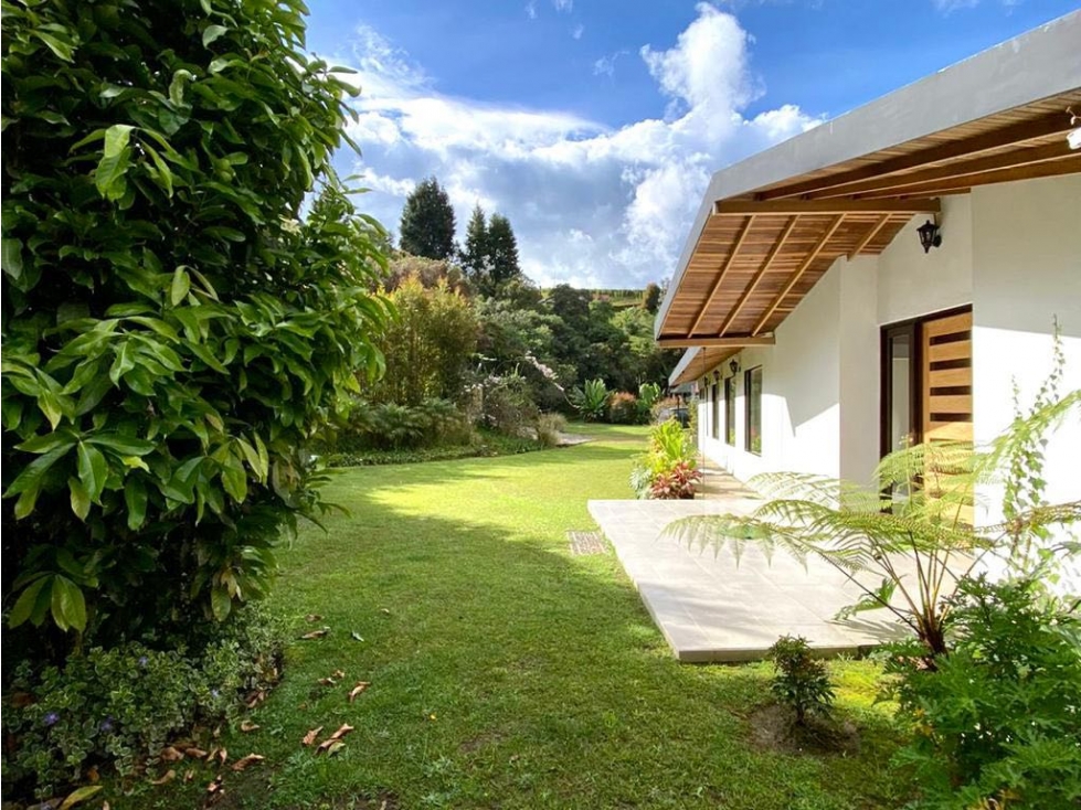 Hermosa casa finca en unidad cerrada en la vía Guarne Aeropuerto — foto 2