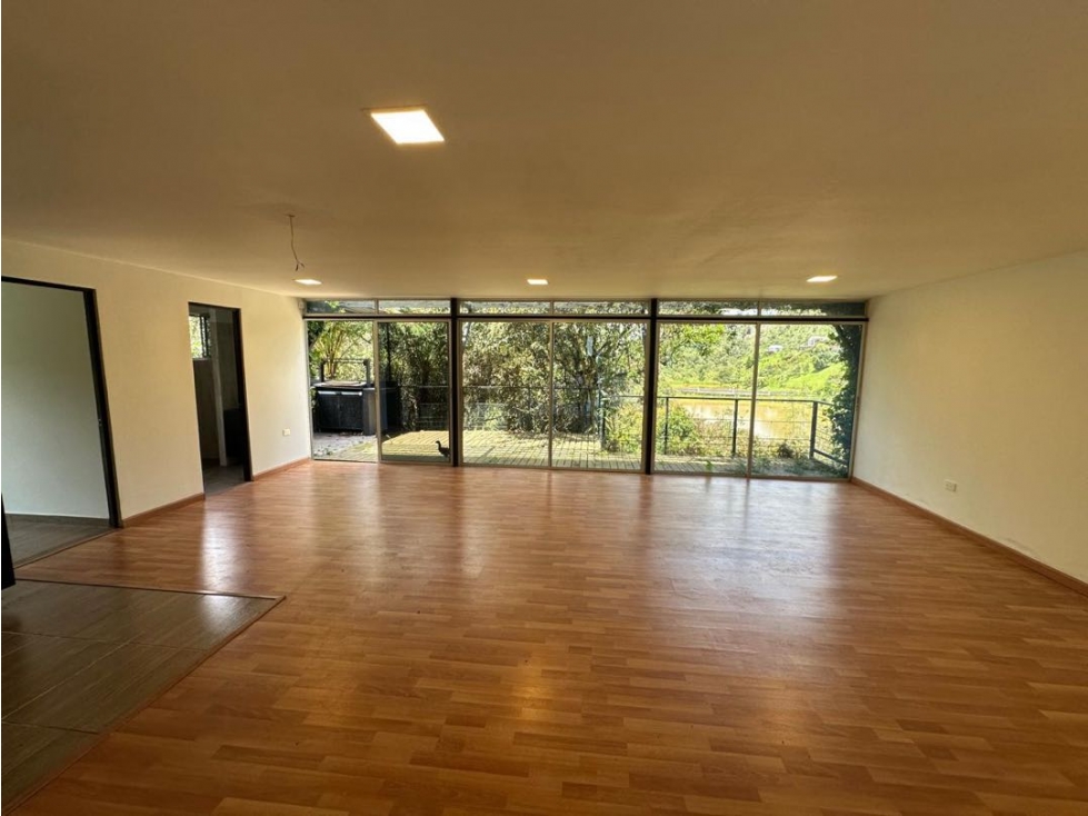 Hermosa casa finca en unidad cerrada en la vía Guarne Aeropuerto — foto 5