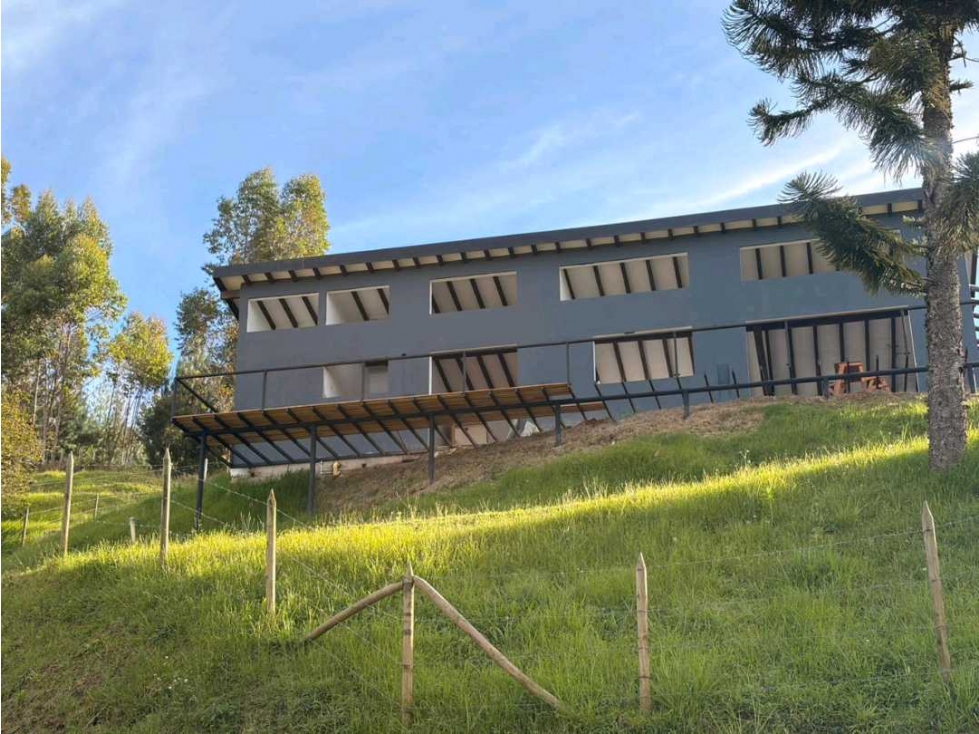 HERMOSA CASA FINCA EN VENTA CARMEN DE VIBORAL