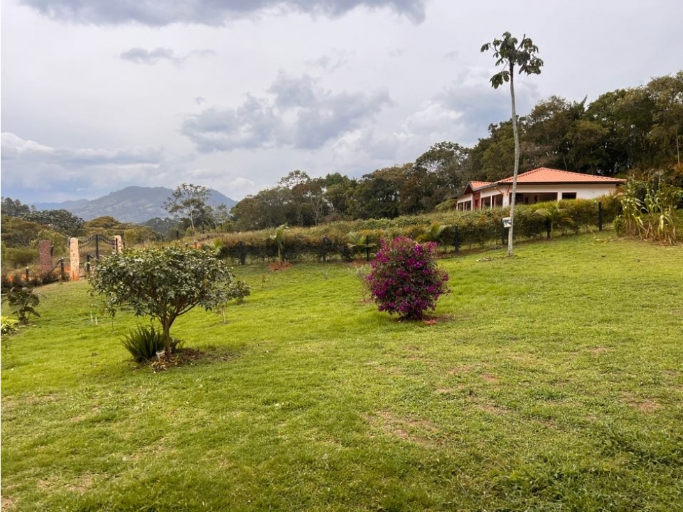 HERMOSA CASA FINCA EN VENTA CON EXCELENTE VECINDARIO - EL CARMEN VIB. — foto 6