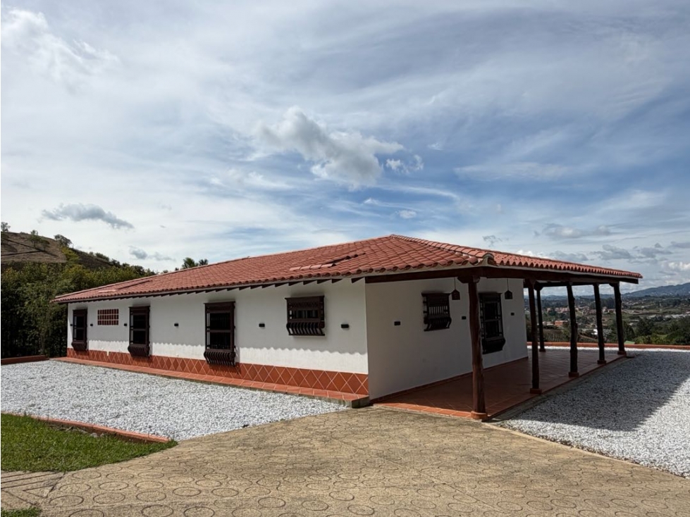 HERMOSA CASA FINCA EN VENTA EL CARMEN DE VIBORAL — foto 5