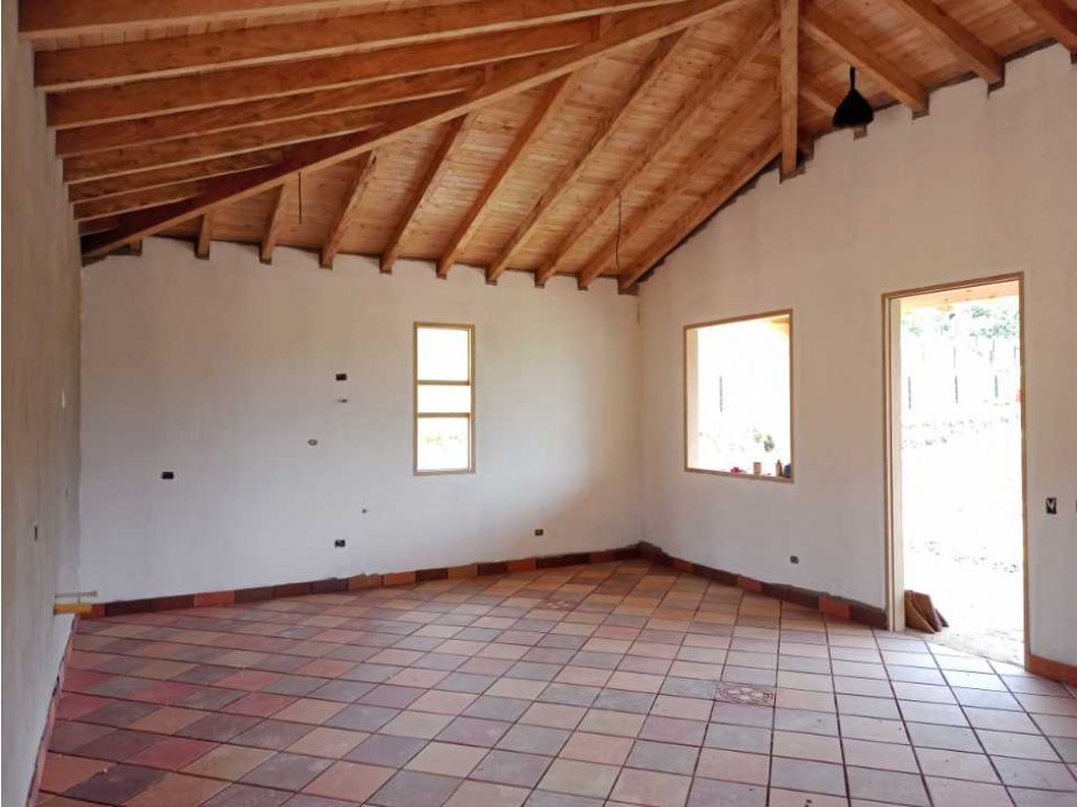 HERMOSA CASA FINCA EN VENTA EN EL CARMEN DE VÍBORAL- En Construcción. — foto 2