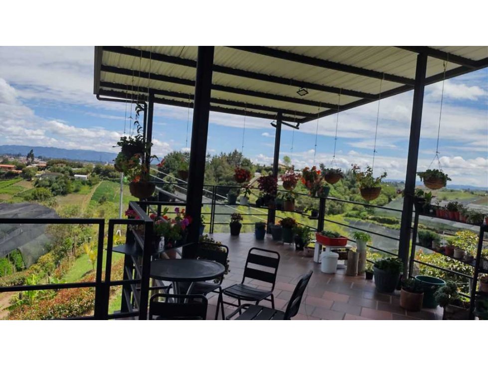 HERMOSA CASA FINCA EN VENTA EN EL CARMEN DE VIBORAL CON LINDA VISTA