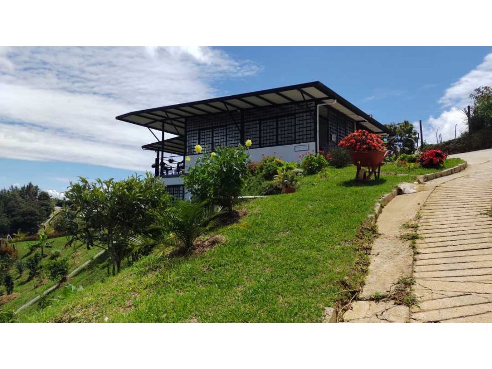 HERMOSA CASA FINCA EN VENTA EN EL CARMEN DE VIBORAL CON LINDA VISTA — foto 2