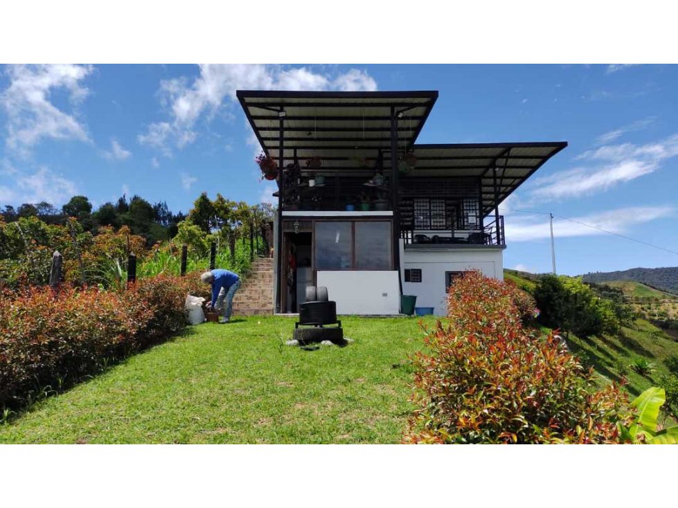 HERMOSA CASA FINCA EN VENTA EN EL CARMEN DE VIBORAL CON LINDA VISTA — foto 6
