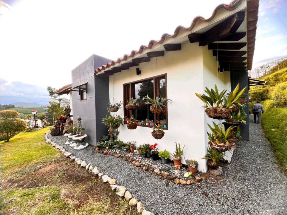 HERMOSA CASA FINCA EN VENTA EN EL CARMEN DE VIBORAL ANT.. Oportunidad. — foto 2