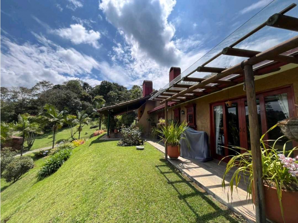 HERMOSA CASA FINCA EN VENTA EN RIONEGRO SECTOR AEROPUERTO JMC — foto 3