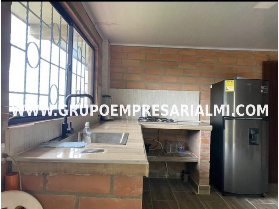 HERMOSA CASA FINCA EN VENTA - SECTOR UVITAL, FREDONIA COD: 34023