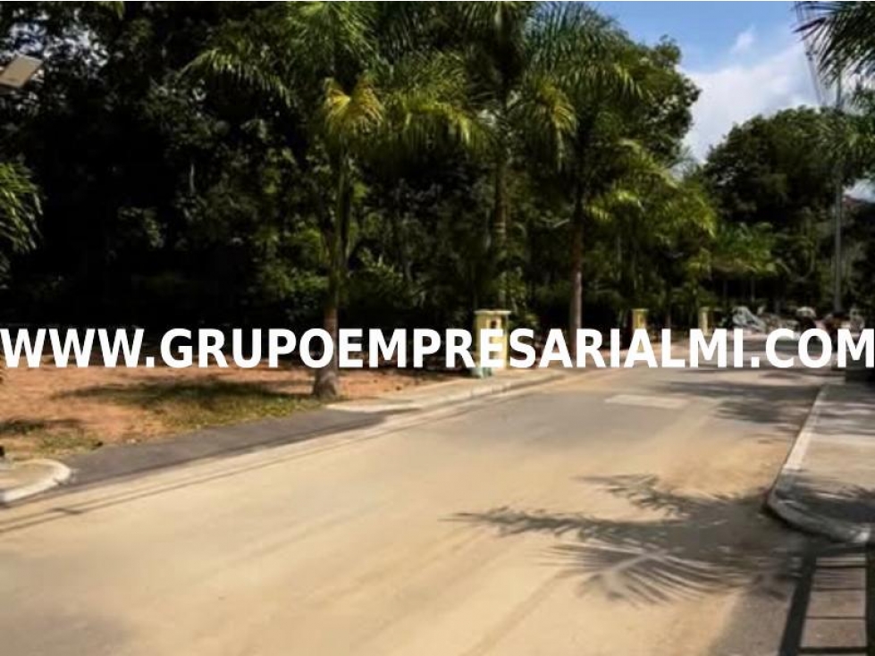 HERMOSA CASA FINCA EN VENTA - SECTOR SANTA LUCIA COD: 33900 — foto 3
