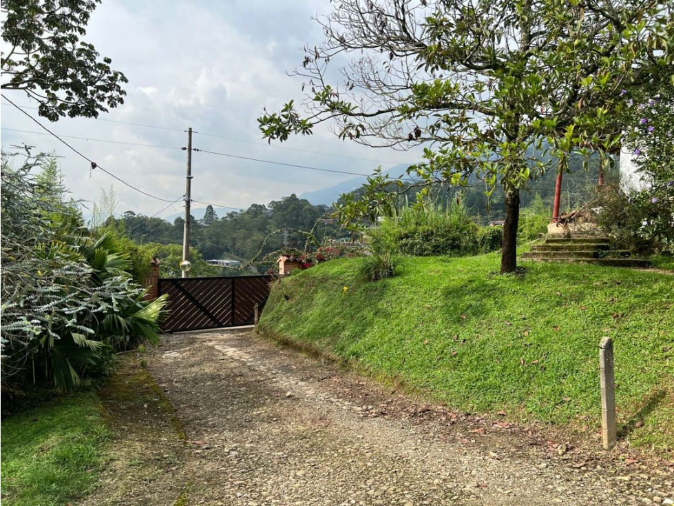 Hermosa casa finca independiente Loma del Escobero — foto 5