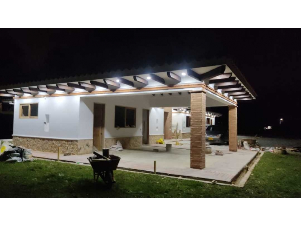 HERMOSA CASA FINCA PARA ESTRENAR EN VENTA EN EL CARMEN DE VÍBORAL ANT. — foto 3