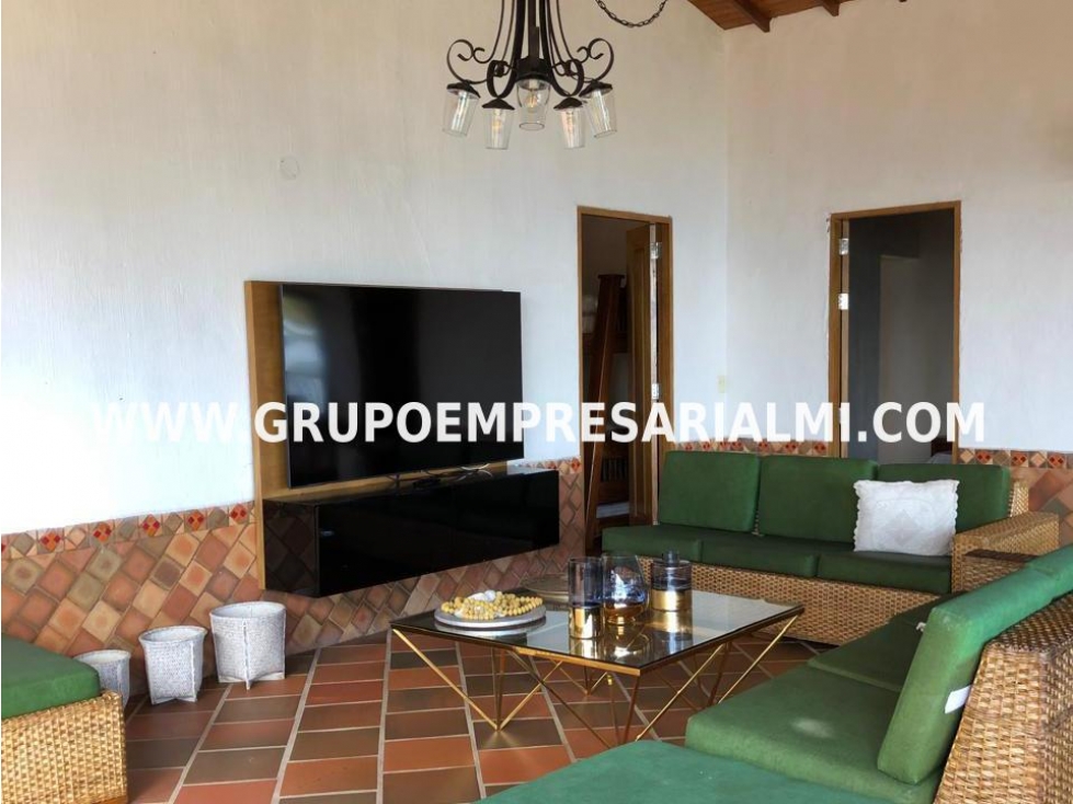 HERMOSA CASA FINCA PARA LA VENTA EN SANTA ANA COD: 31656 — foto 2