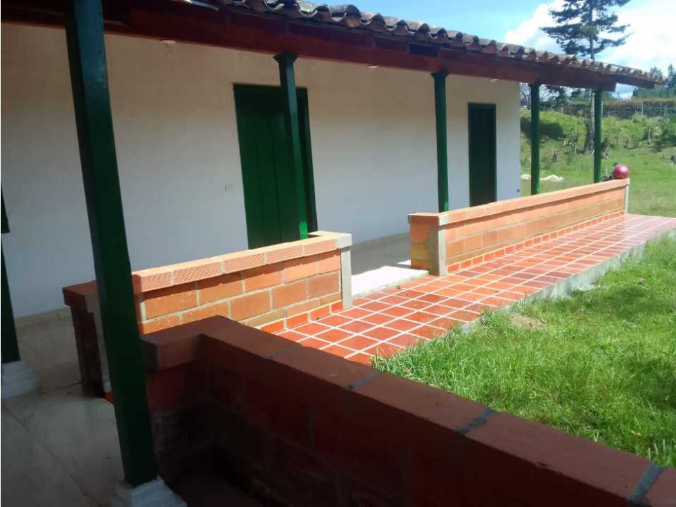 HERMOSA CASA FINCA TRADICIONAL EN VENTA EN SAN VICENTE FERRER ANT. — foto 4