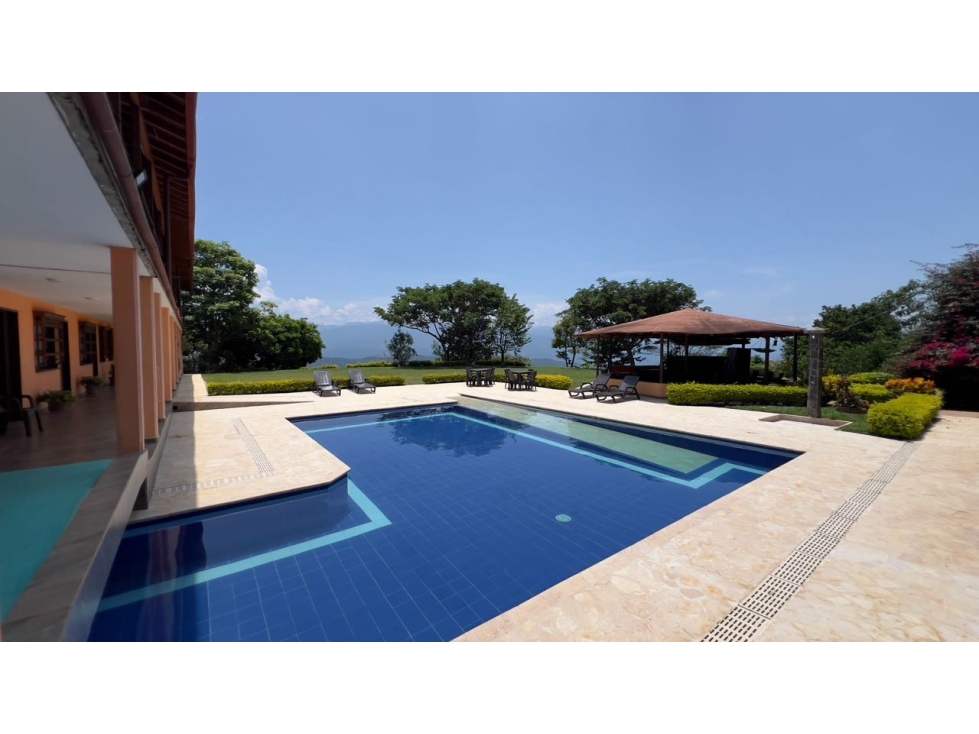 Finca renta amoblada 14 habitaciones piscina adultos niños 1h medellin - 2