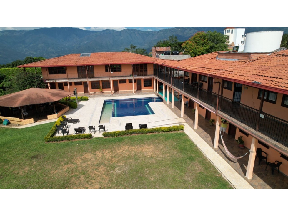 Finca renta amoblada 14 habitaciones piscina adultos niños 1h medellin - 1