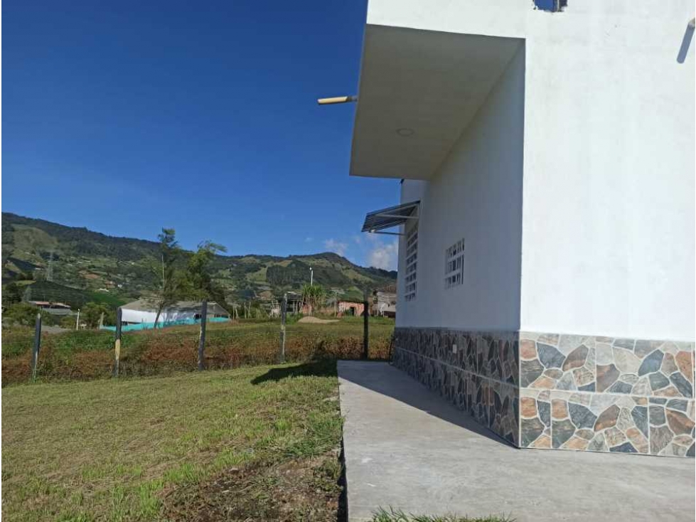 HERMOSA CASA FINCA UBICADA EN EL CARMEN DE VIBORAL — foto 5
