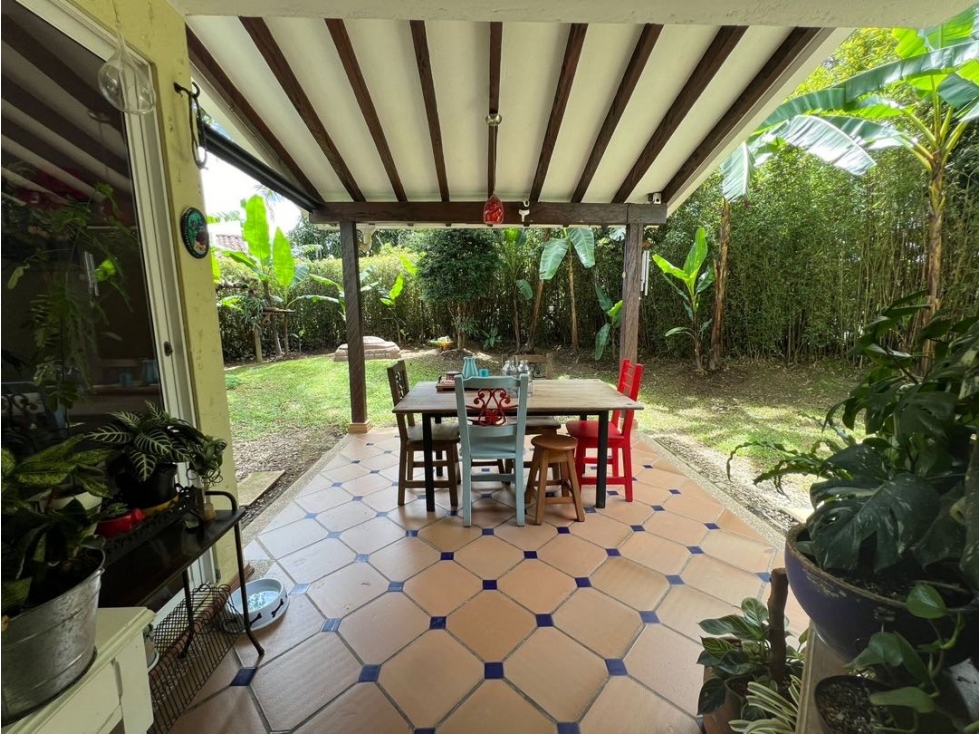 HERMOSA CASA INDEPENDIENTE EL ESMERALDAL ENVIGADO 260M2 LOTE 700M2 — foto 5