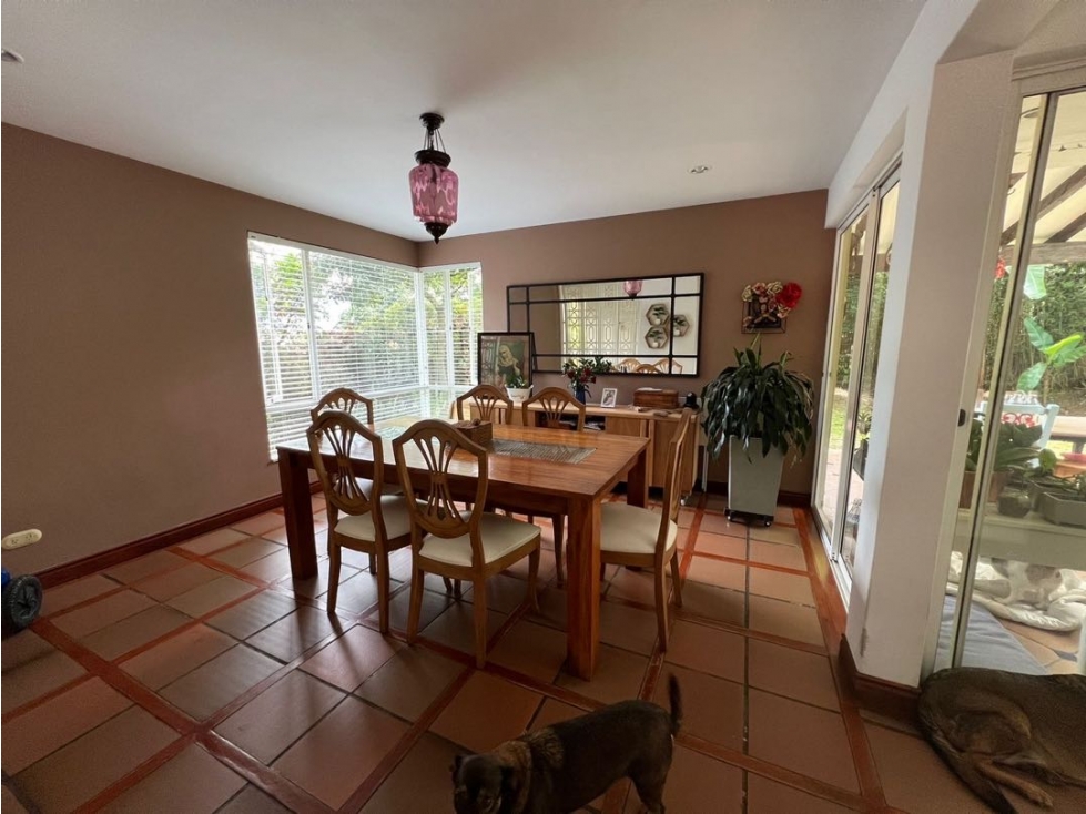 HERMOSA CASA INDEPENDIENTE EL ESMERALDAL ENVIGADO 260M2 LOTE 700M2 — foto 6