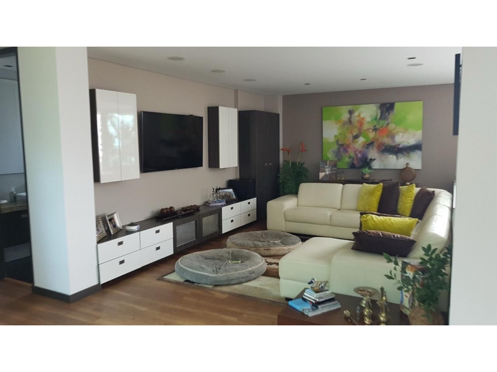 HERMOSA CASA CAMPESTRE LAS PALMAS CON ESPECTACULAR VISTA A LA CIUDAD — foto 6