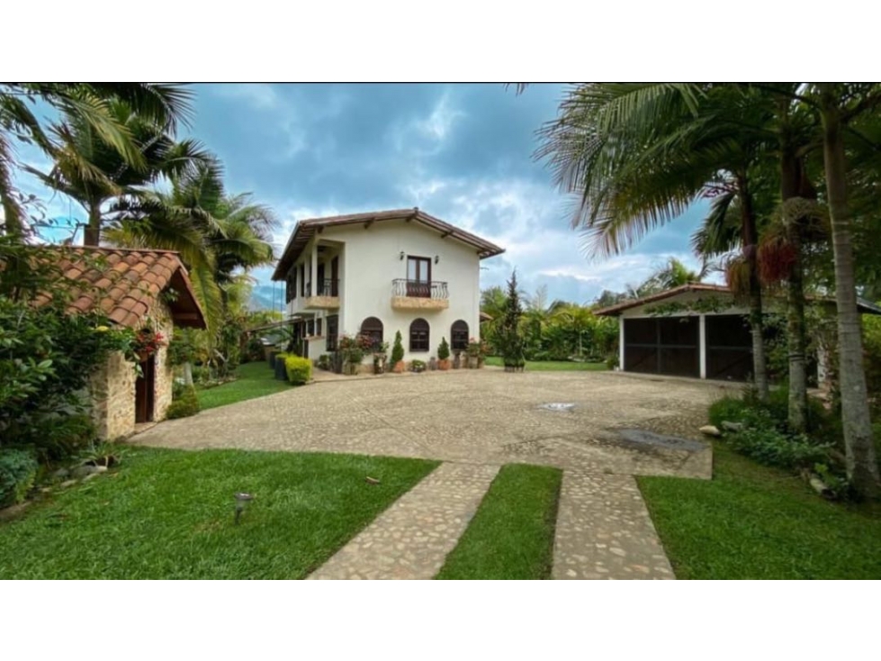 Casa Lote para la Venta en Guatapé - 4