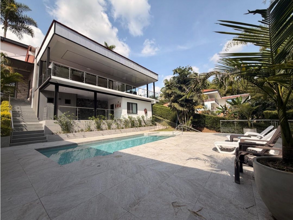 Hermosa casa campestre en venta.