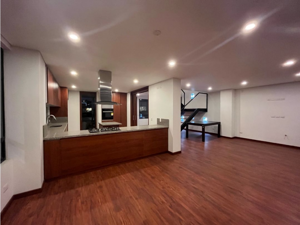 ¡HERMOSA CASA PARA ESTRENAR EN CONJUNTO DE CHIA!