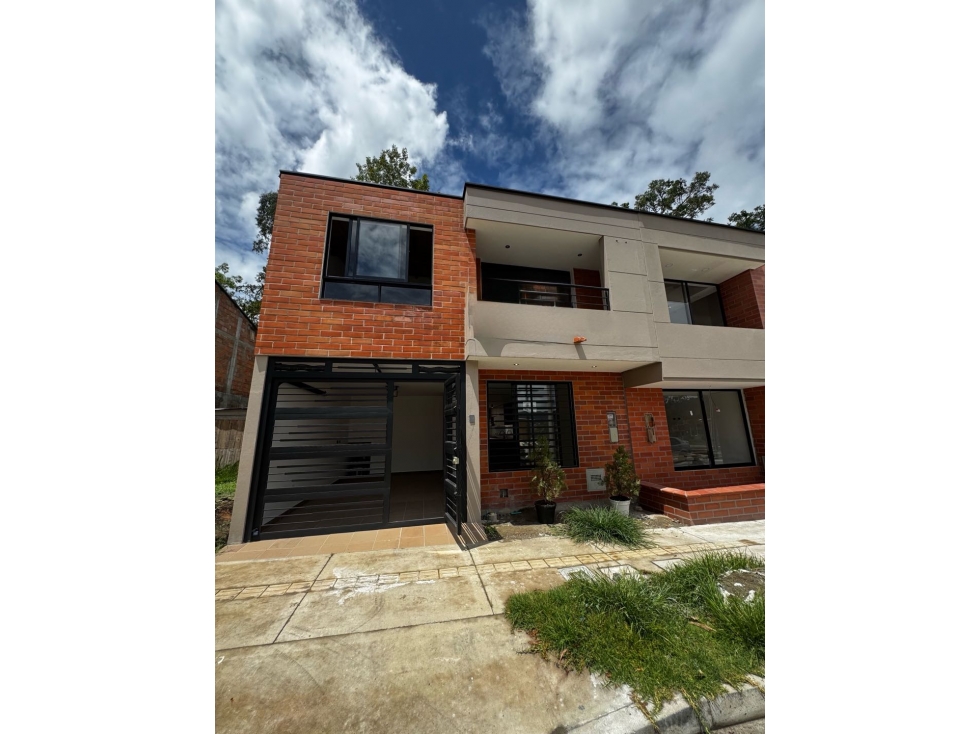 Hermosa casa para estrenar, unidad abierta
