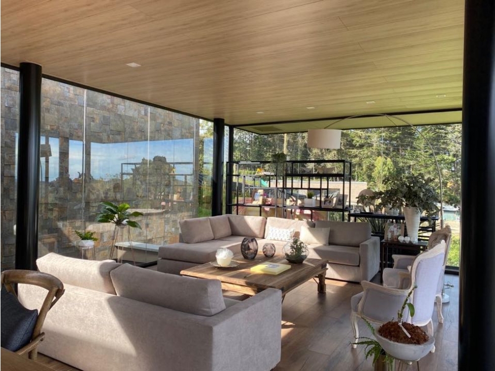 Casa para Venta en Medellín Alto de Palmas — foto 3