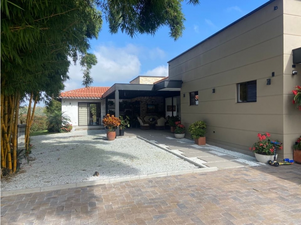 Casa para la Venta en La Ceja Antioquia — foto 2