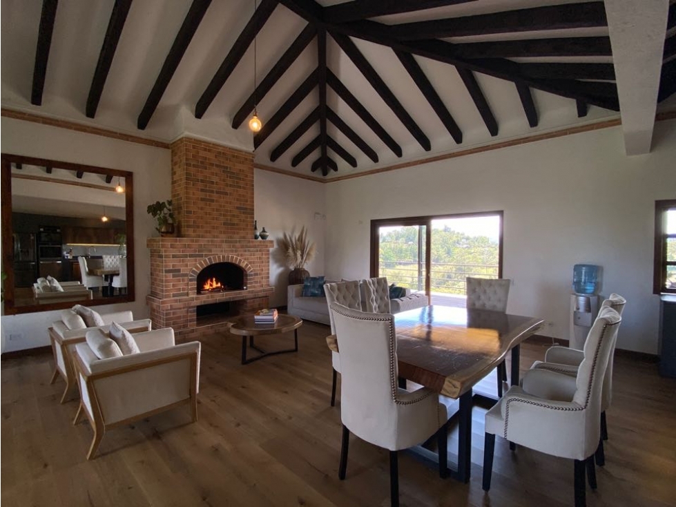 Casa Independiente en Venta Carmen de Viboral - San Antonio - 5
