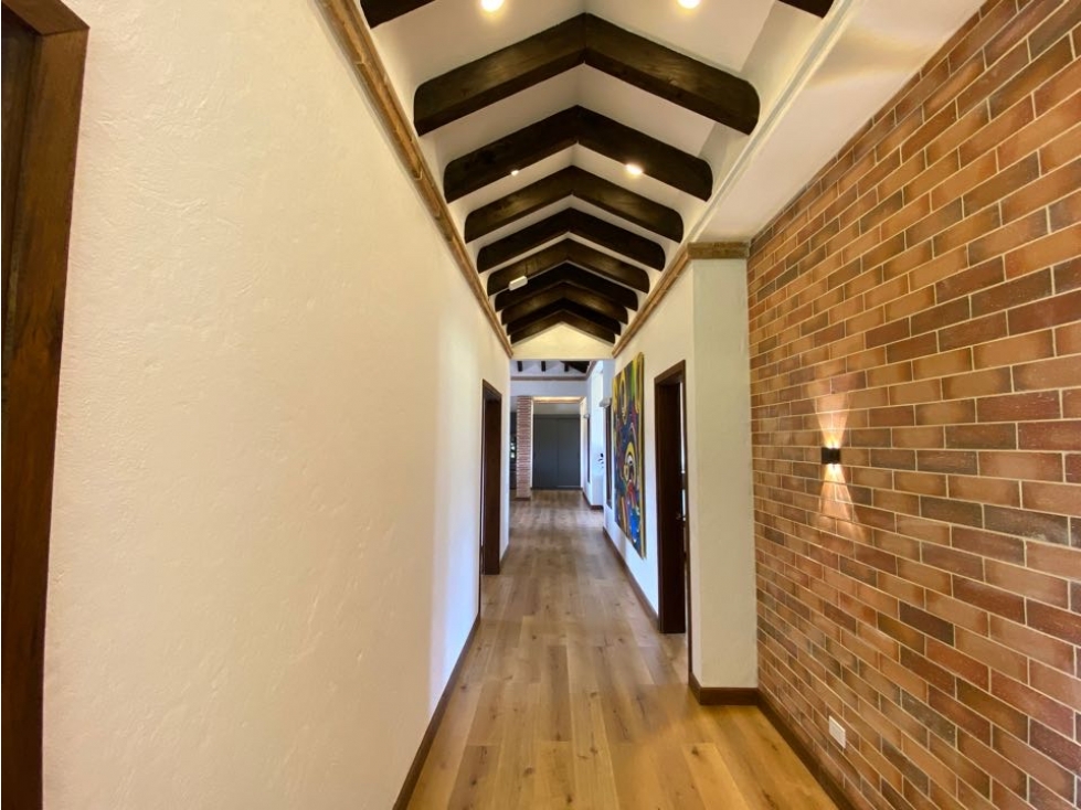 Casa Independiente en Venta Carmen de Viboral - San Antonio - 4