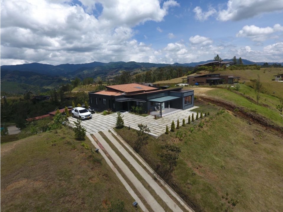 Casa en Parcelación para Arriendo Amoblado en El Retiro Pantanillo - 5