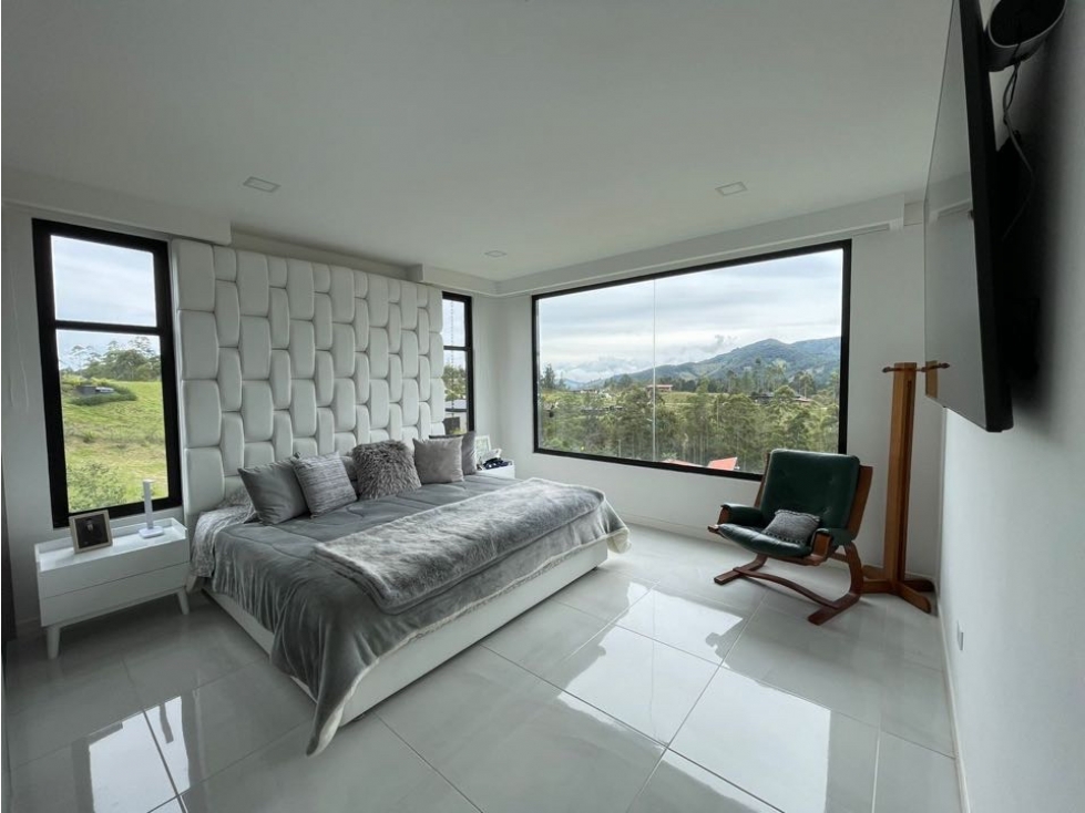 Casa en Parcelación para Arriendo Amoblado en El Retiro Pantanillo - 3