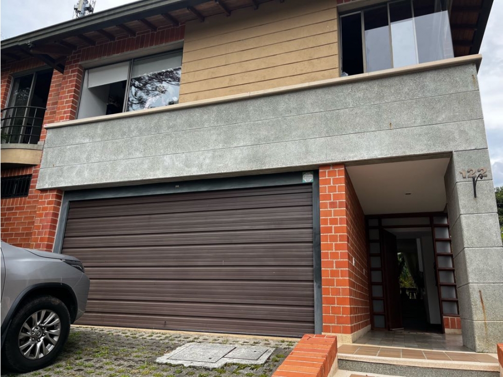 Casa para la Venta Envigado Sector la Sebastiana